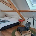 Sport De Veluwezoom Bed & Breakfast